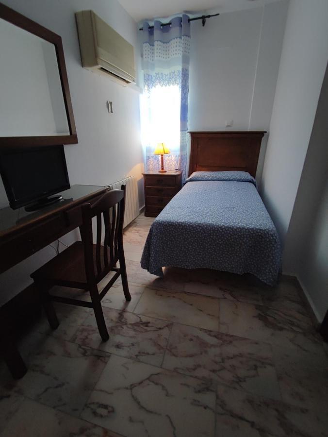Hotel Cervantes Badajoz Zimmer foto